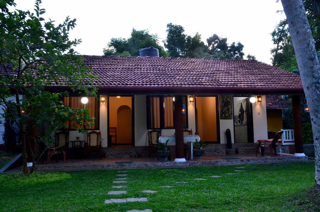 Hotel Aknara Rest Weligama Exteriér fotografie